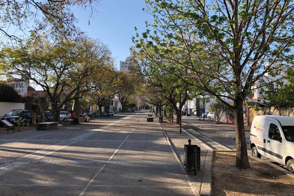 Paseo De Los Poetas Esteco 260 Salta Exterior photo